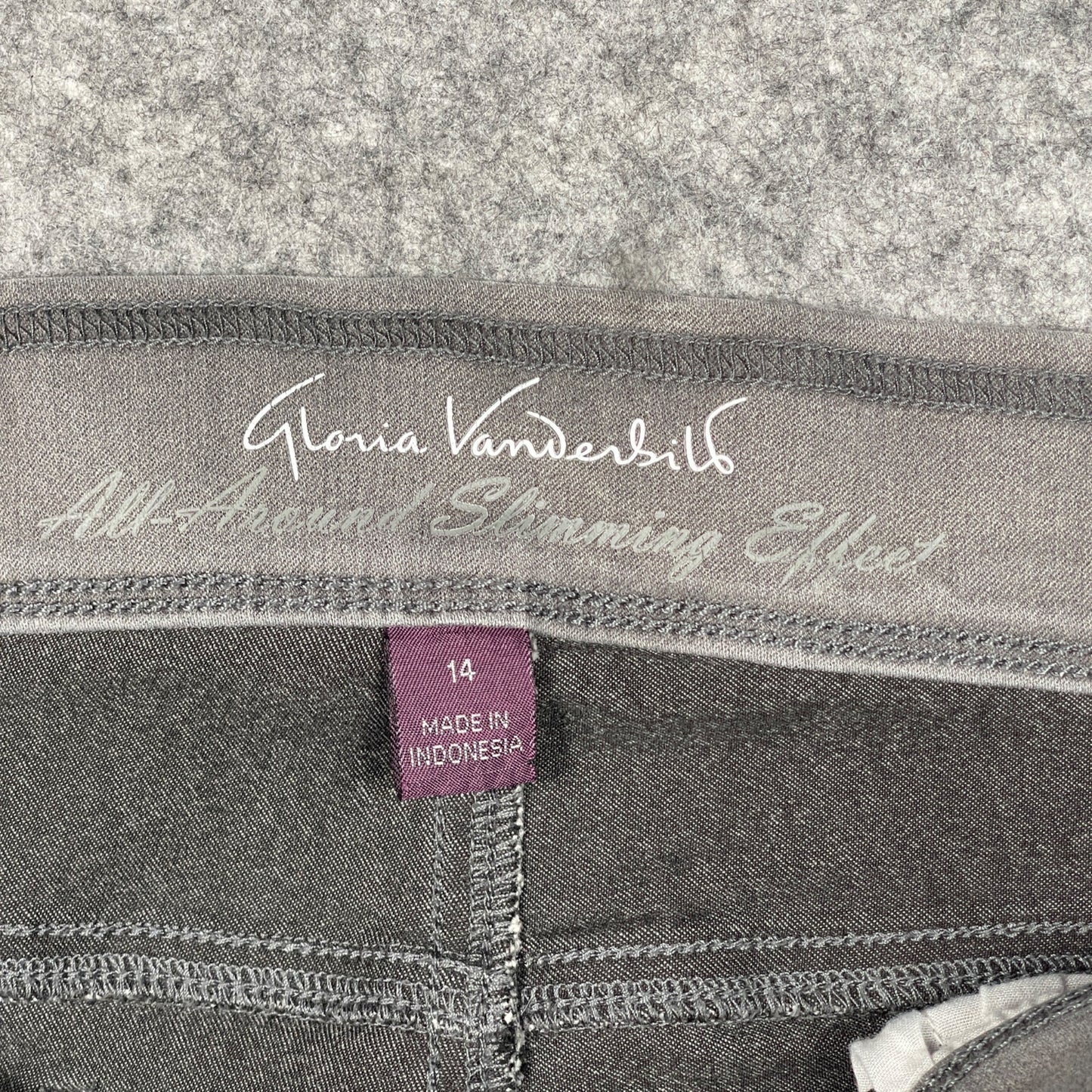 Gloria Vanderbilt Womens Gray Slimming Jeans Size 14 Cotton Blend Stylish - Voodoo Jewelers