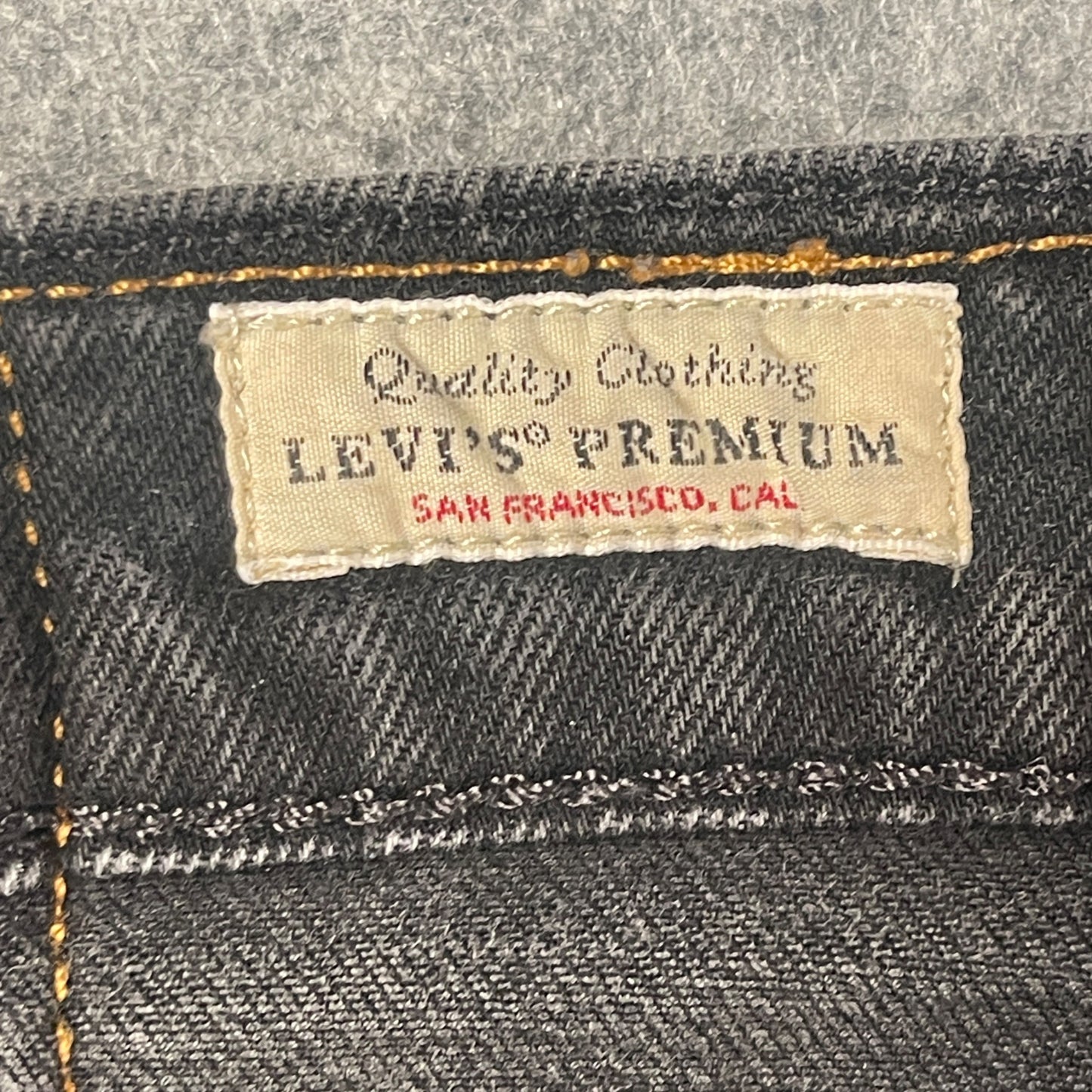 Used Levi’s 505 Mens Black Denim Jeans Size 34x30 Classic Straight Fit Casual Comfort - Voodoo Jewelers