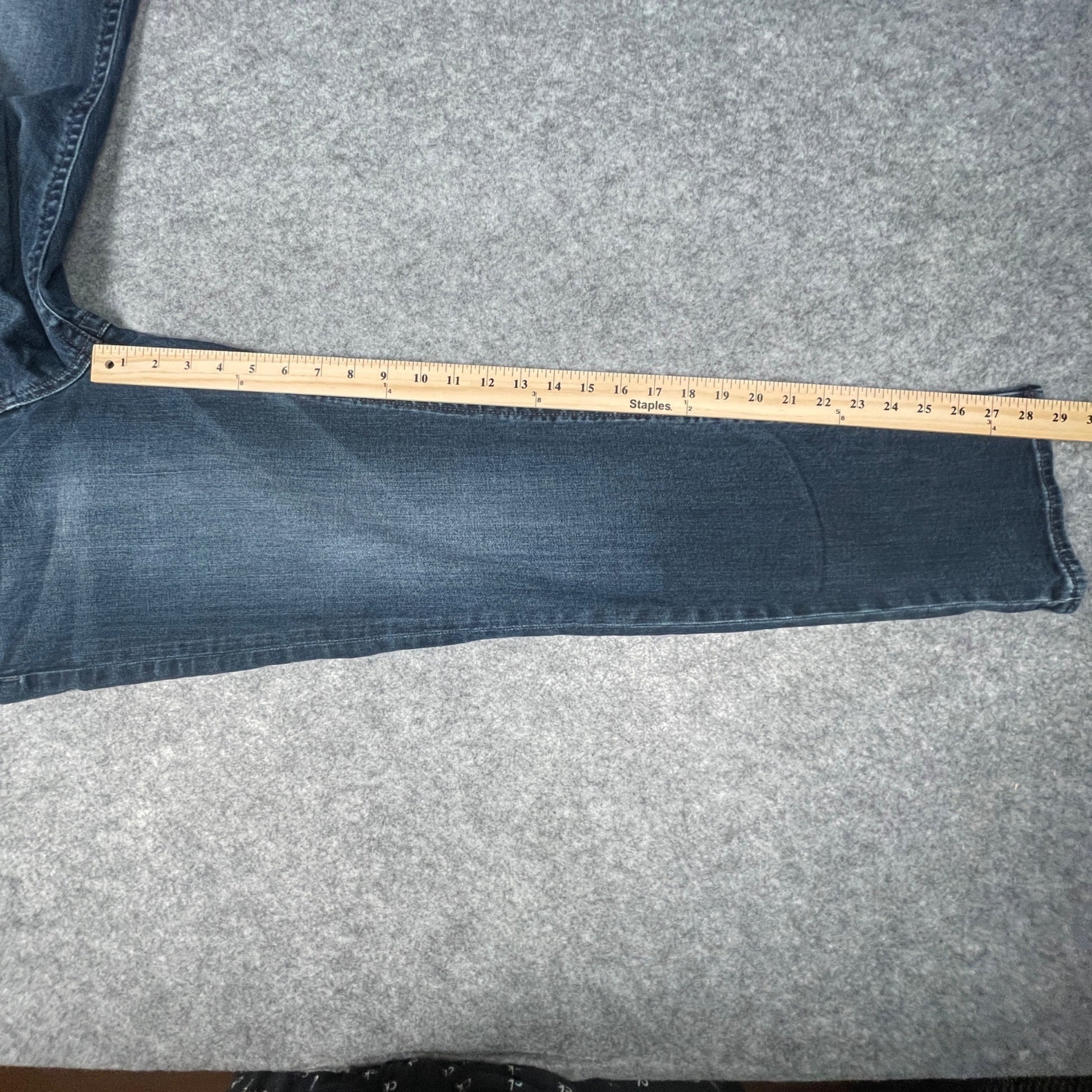 Kut from the Kloth Women's Jeans Size 10S Straight Leg Stretch Blue High Rise - Voodoo Jewelers