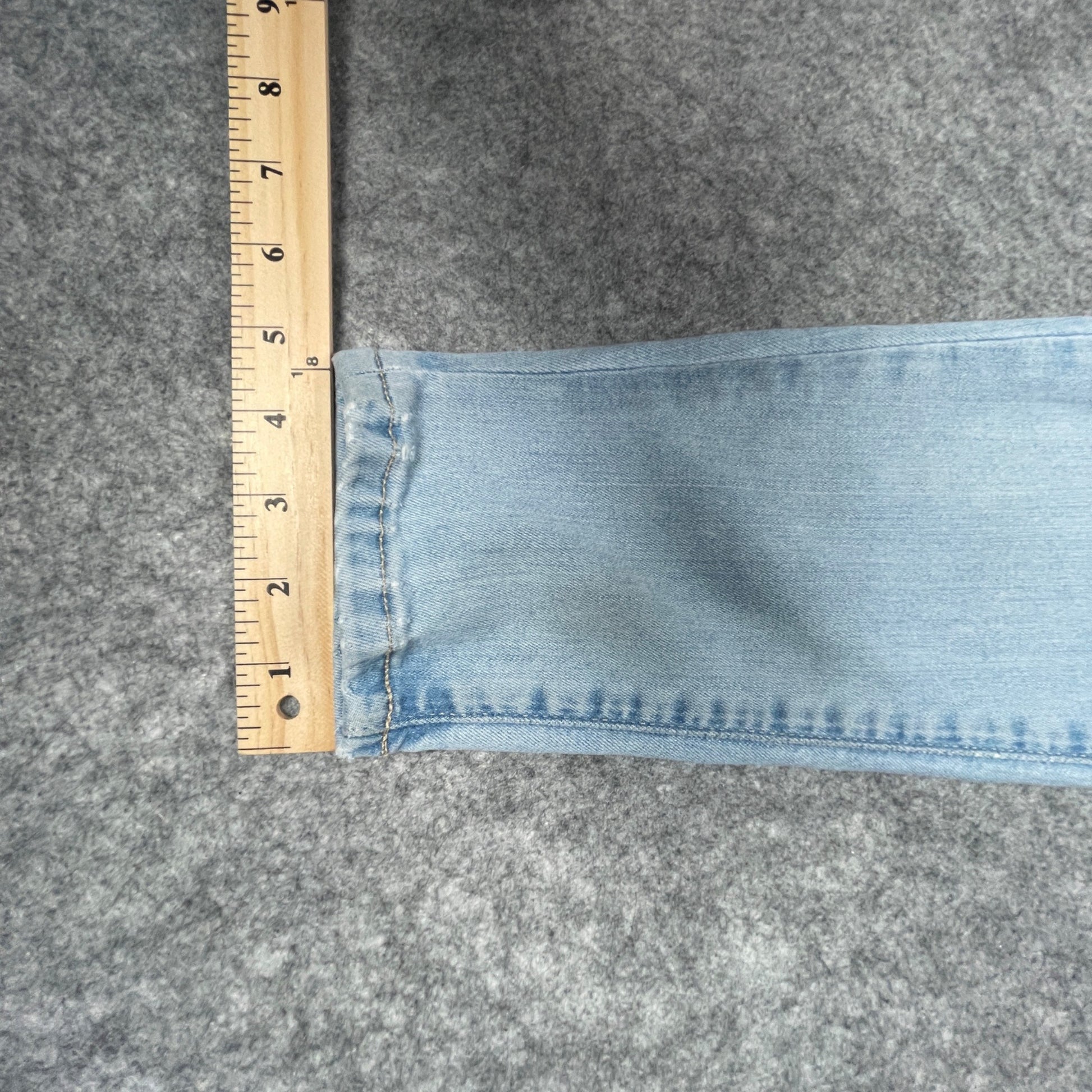 Banana Republic Womens Mid-Rise Skinny Jeans Size 30P Light Wash Denim - Voodoo Jewelers