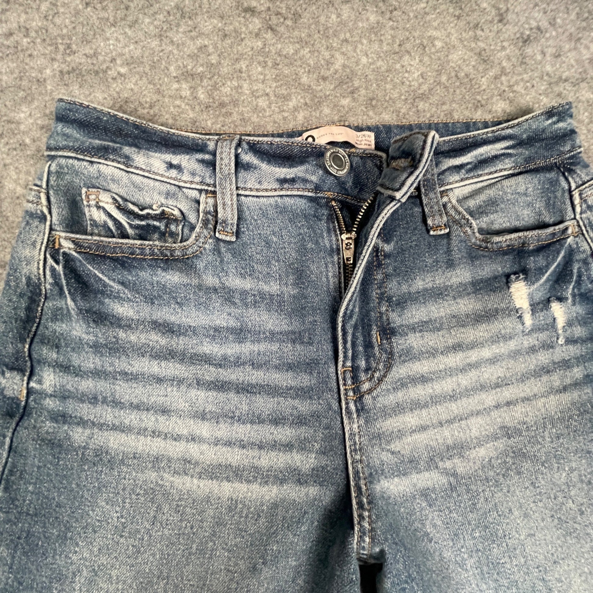 SO Goods for Life Womens Size 3/26W High Rise Mom Jeans Classic Light Wash Style Denim - Voodoo Jewelers