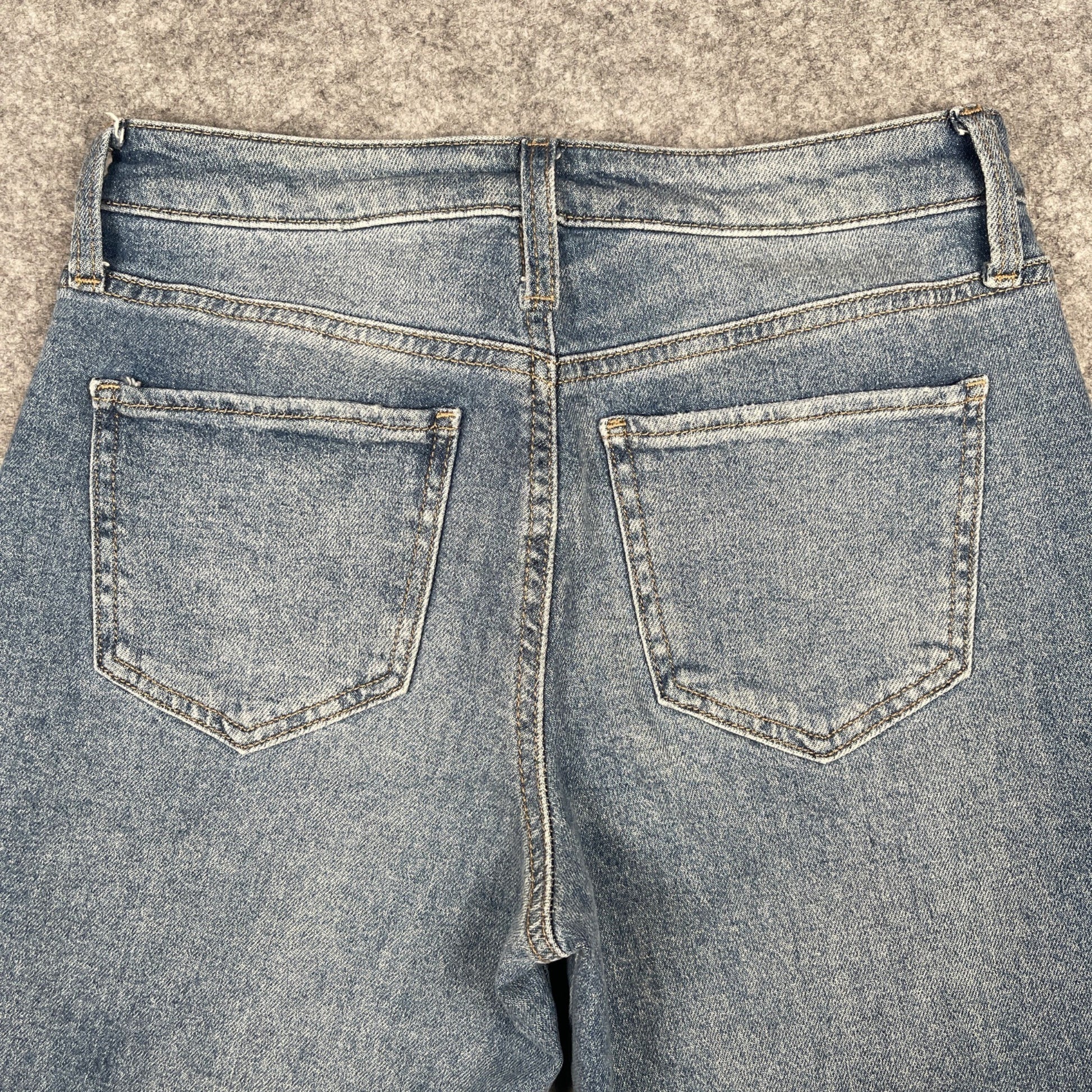 SO Goods for Life Womens Size 3/26W High Rise Mom Jeans Classic Light Wash Style Denim - Voodoo Jewelers