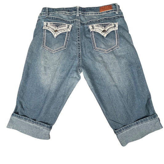 Capri Jeans Size 10 Stylish Shorts VGS Womens Denim Embroidered Pockets Blue - Voodoo Jewelers