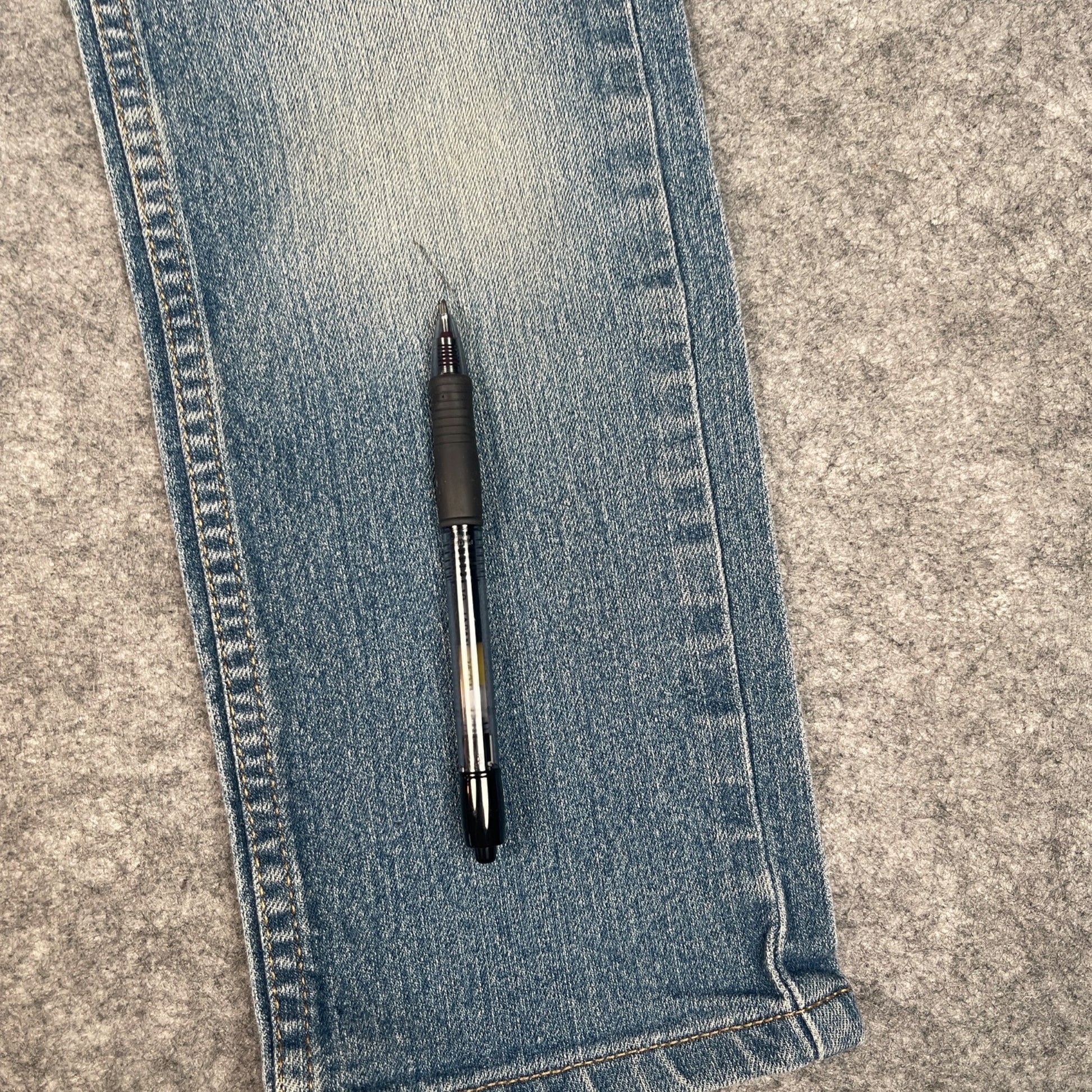 Levi's 514 Straight Leg Boy's Jeans Size 6 Blue Denim Pre-owned 5 to 6 years - Voodoo Jewelers
