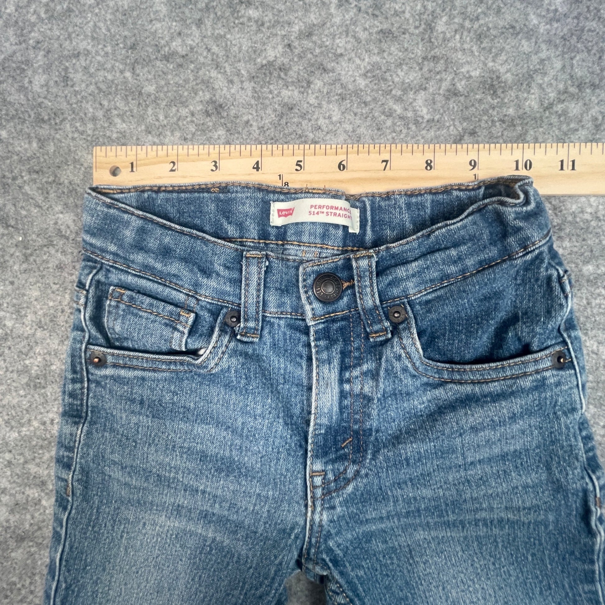 Levi's 514 Straight Leg Boy's Jeans Size 6 Blue Denim Pre-owned 5 to 6 years - Voodoo Jewelers