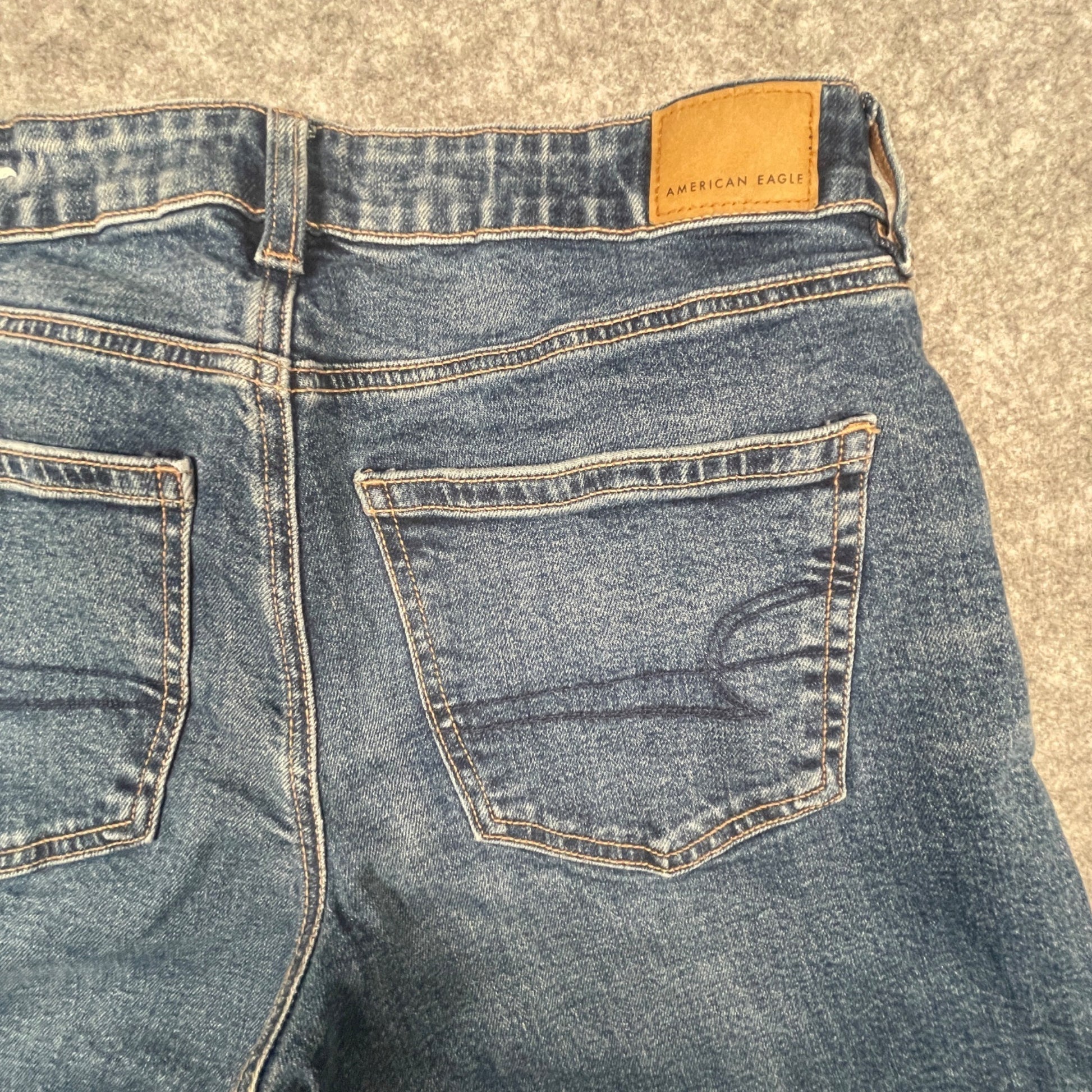 Size 4 Jeans American Eagle Womens Long Baggy Wide Leg Skatter Denim Stretch - Voodoo Jewelers