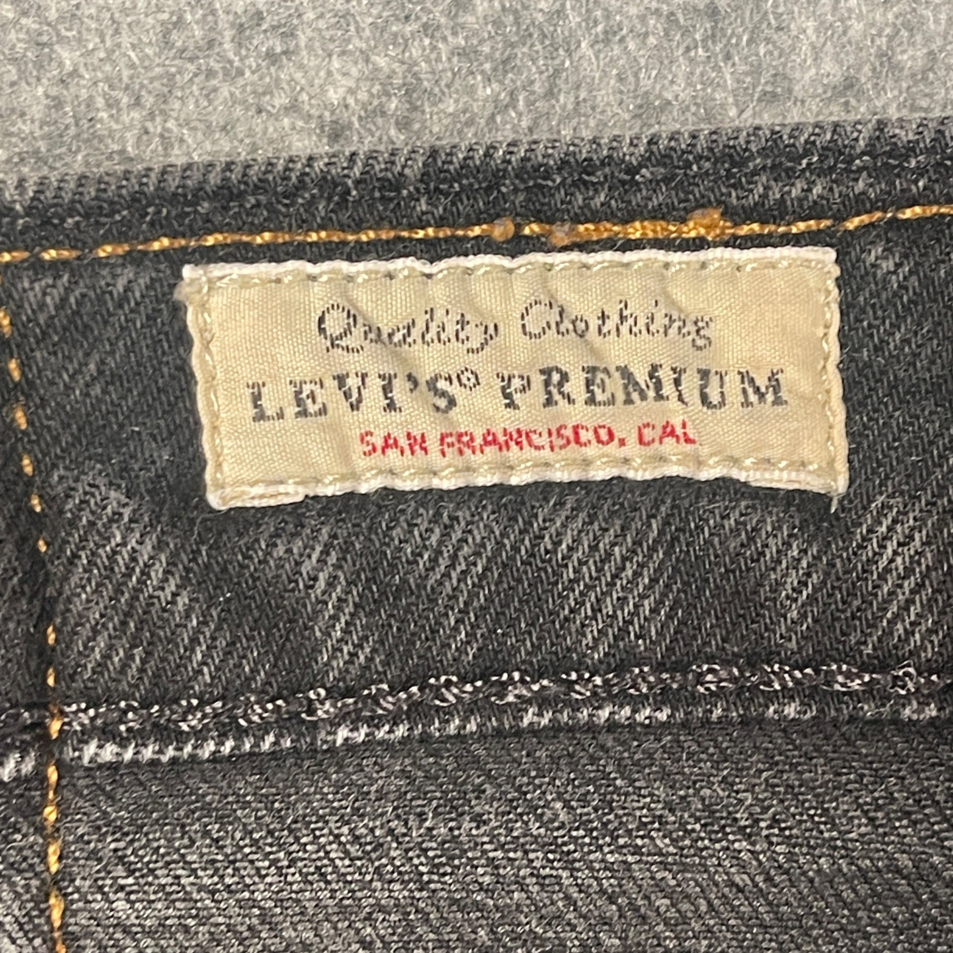 Used Levi’s 505 Mens Black Denim Jeans Size 34x30 Classic Straight Fit Casual Comfort - Voodoo Jewelers