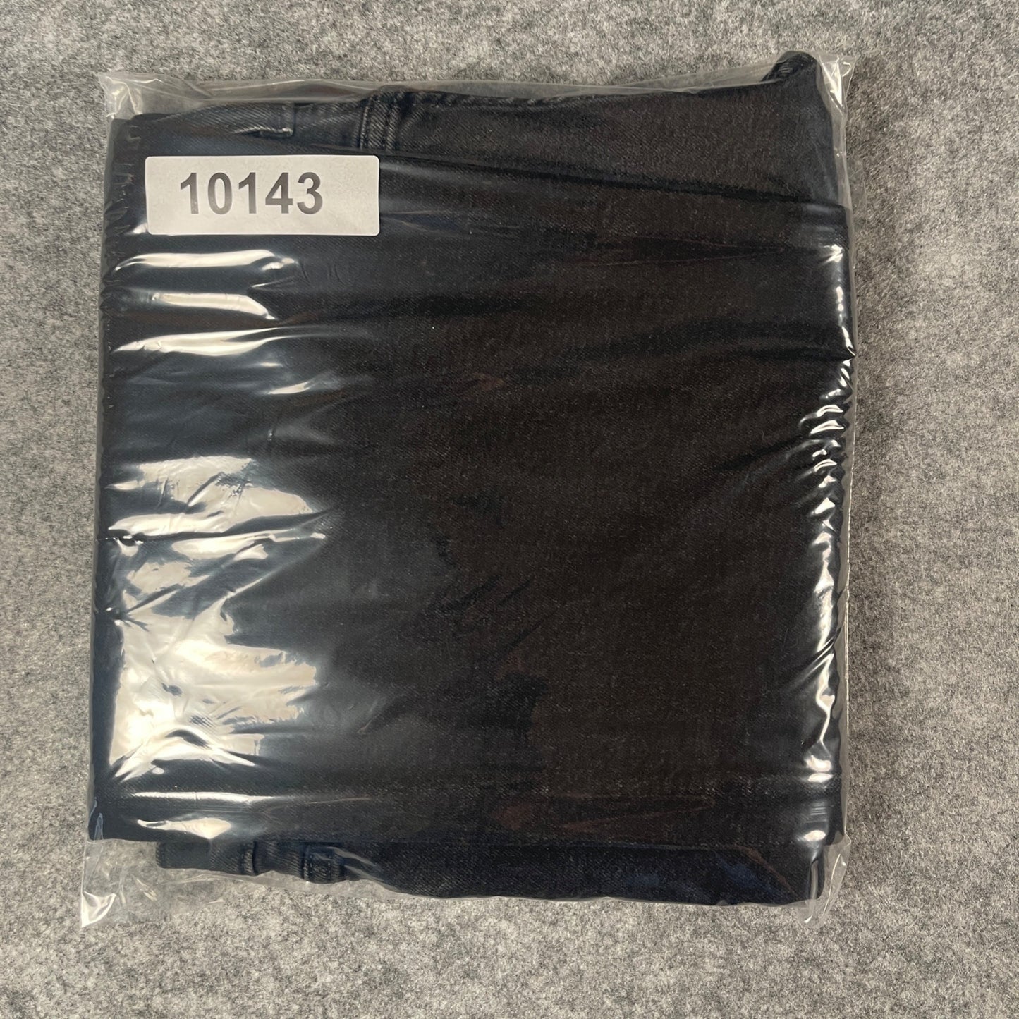 Used Levi’s 505 Mens Black Denim Jeans Size 34x30 Classic Straight Fit Casual Comfort - Voodoo Jewelers