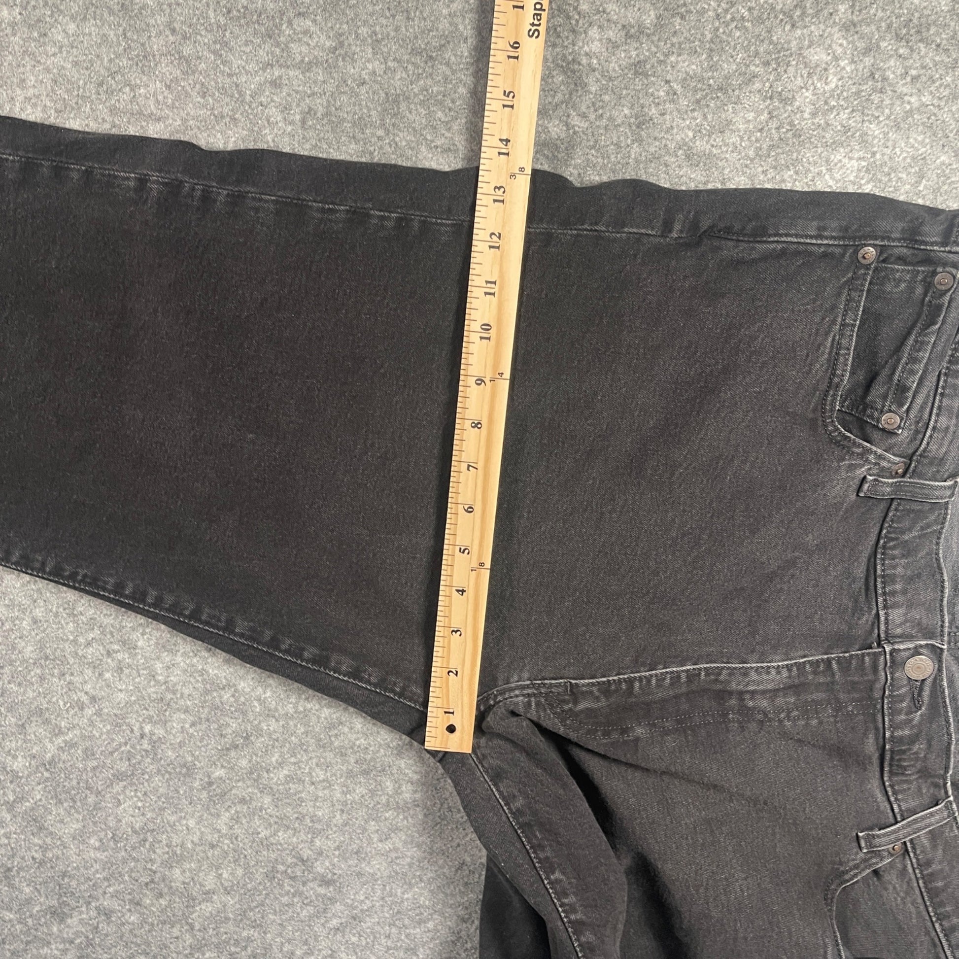 Used Levi’s 505 Mens Black Denim Jeans Size 34x30 Classic Straight Fit Casual Comfort - Voodoo Jewelers