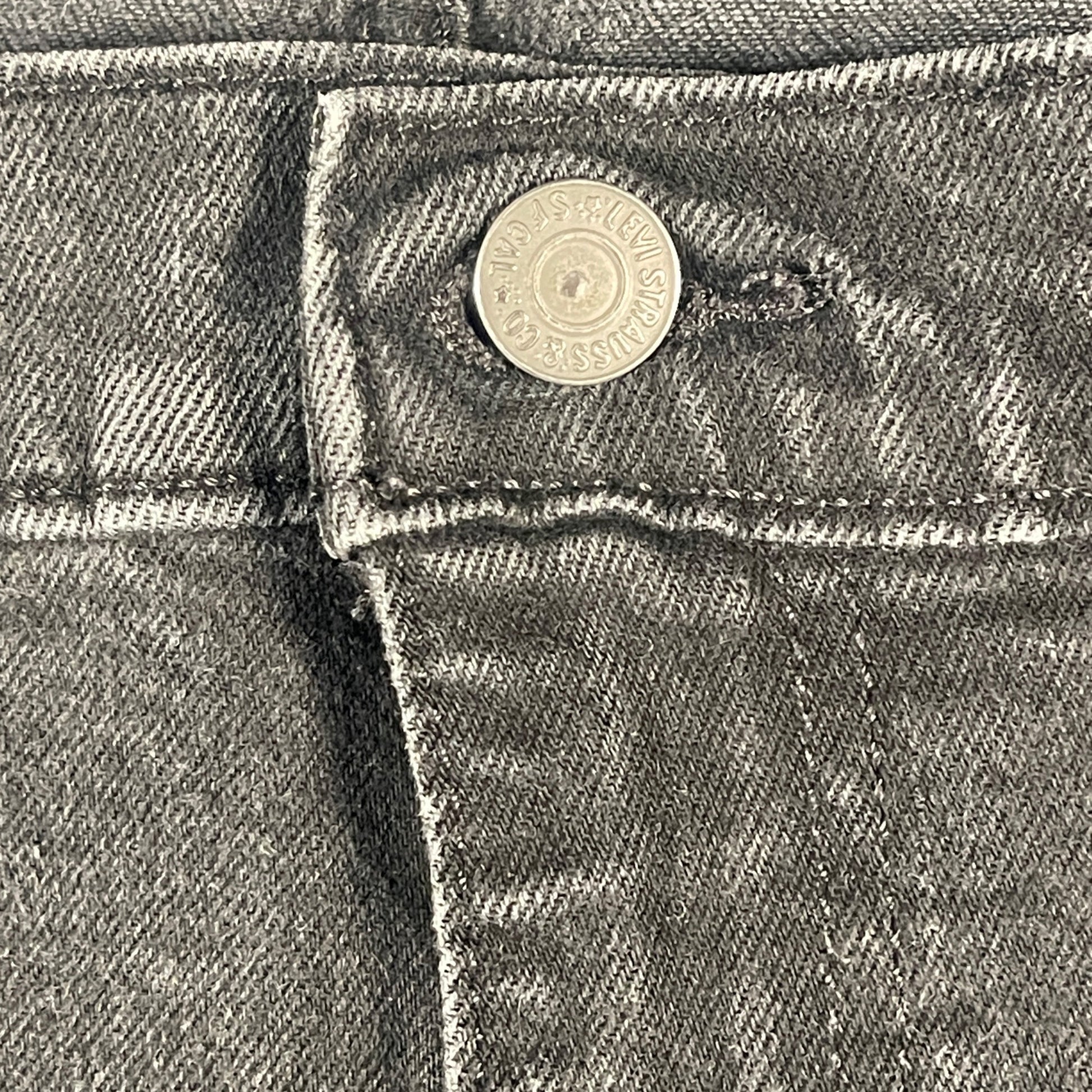 Used Levi’s 505 Mens Black Denim Jeans Size 34x30 Classic Straight Fit Casual Comfort - Voodoo Jewelers