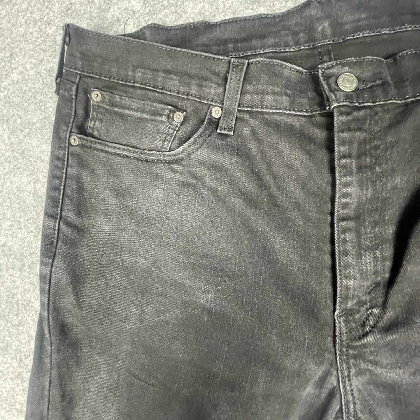 Levis Mens 514 Straight Fit Jeans 38x30 Black Denim Casual Wear - Voodoo Jewelers