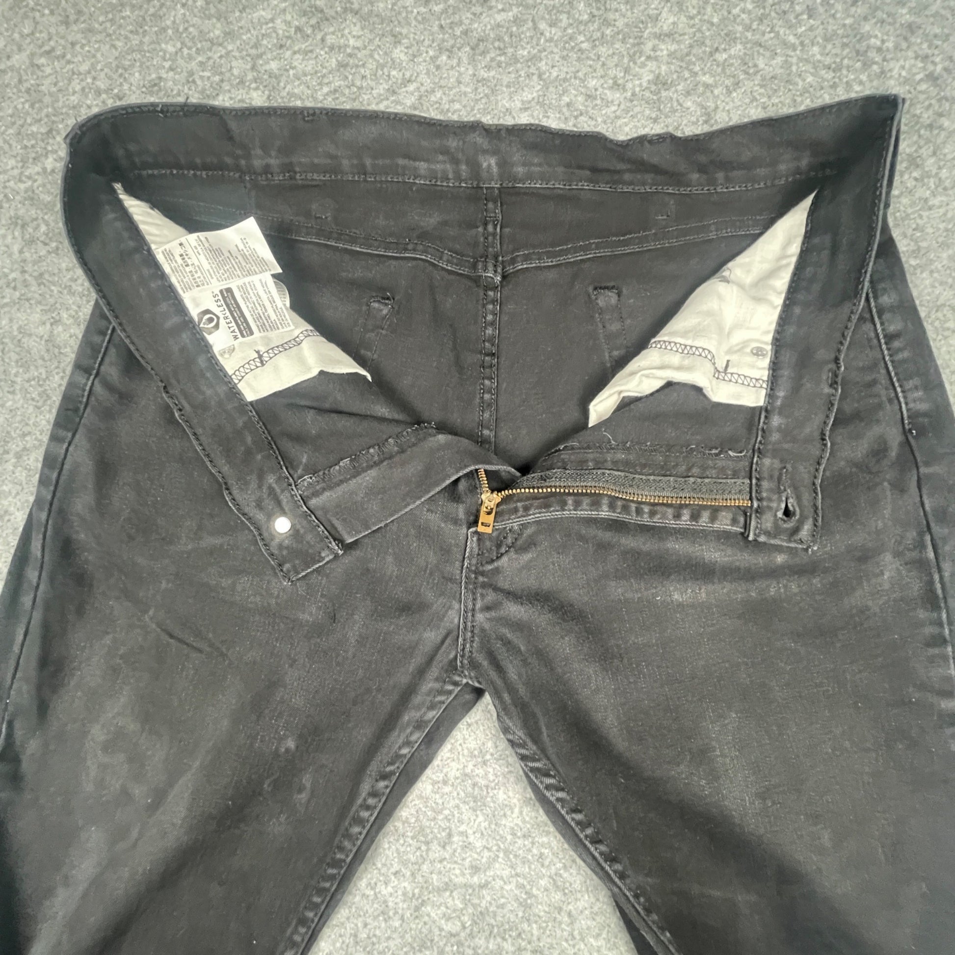 Levis Mens 514 Straight Fit Jeans 38x30 Black Denim Casual Wear - Voodoo Jewelers