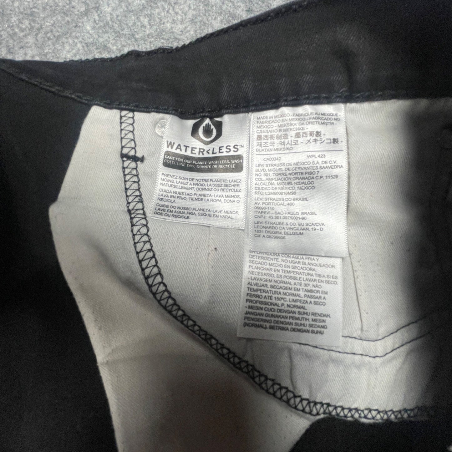 Levis Mens 514 Straight Fit Jeans 38x30 Black Denim Casual Wear - Voodoo Jewelers