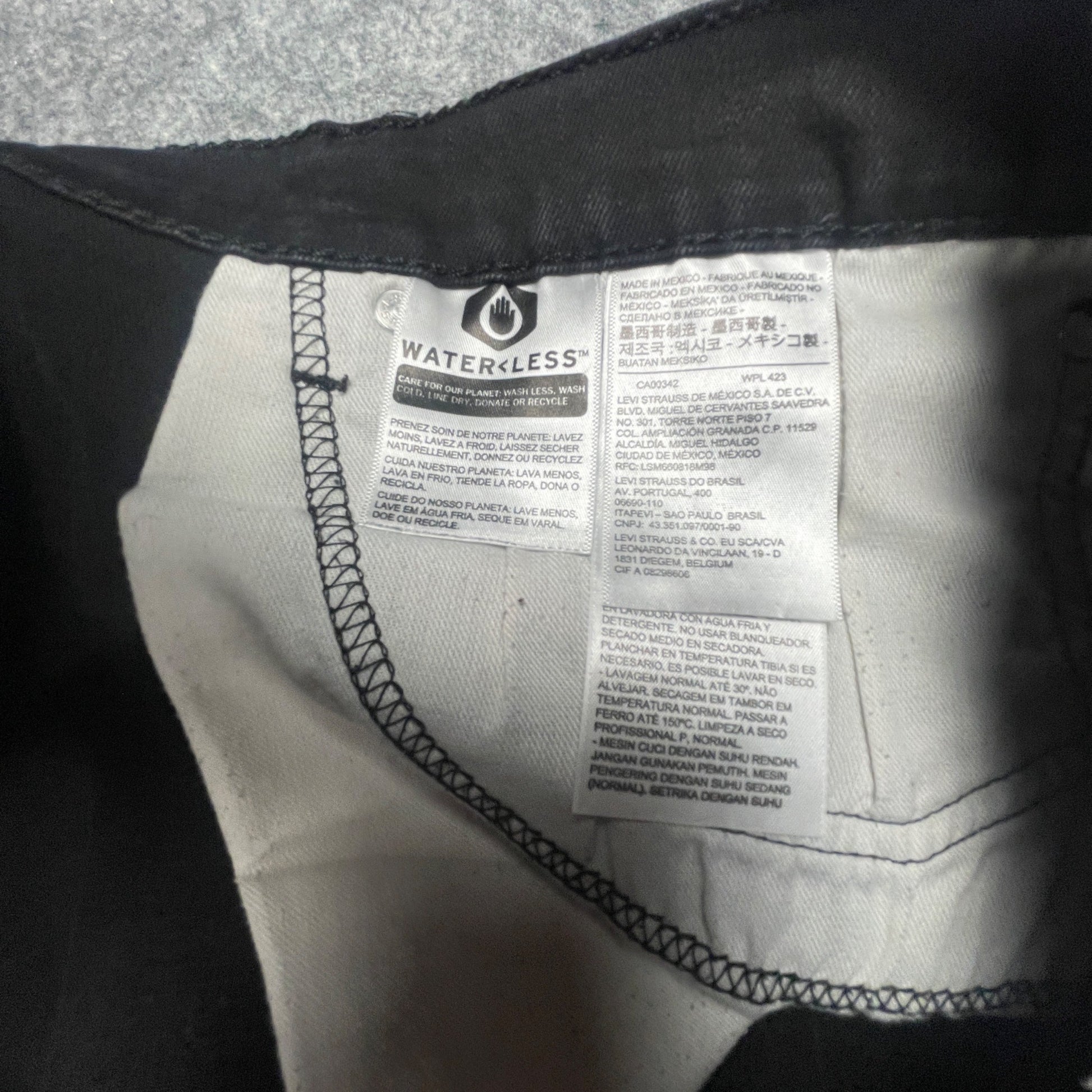 Levis Mens 514 Straight Fit Jeans 38x30 Black Denim Casual Wear - Voodoo Jewelers