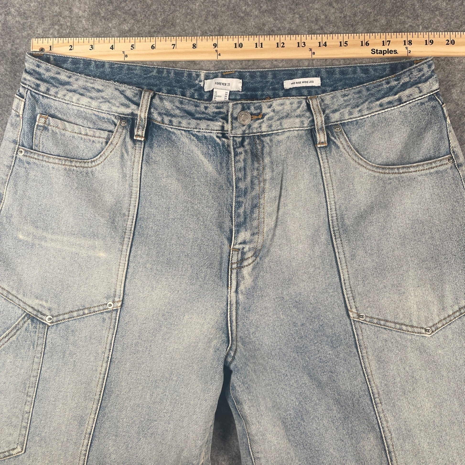 Baggy Skater Jeans 34x31 Wide Leg High-Rise Light Wash Cargo Women's - Voodoo Jewelers
