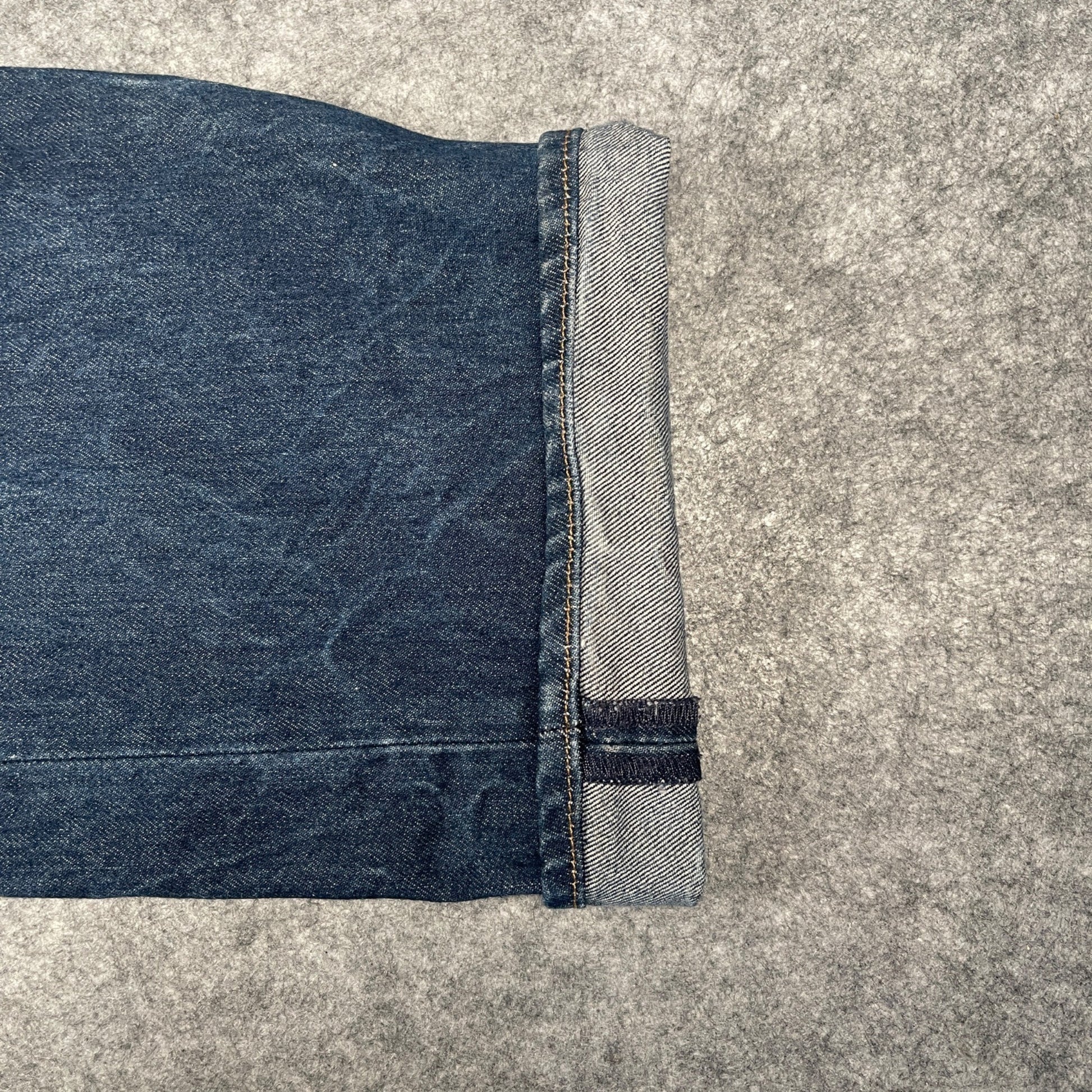 Levi's Men's 501 Straight Leg Jeans W46 L30 Classic Button Fly Denim Blue - Voodoo Jewelers