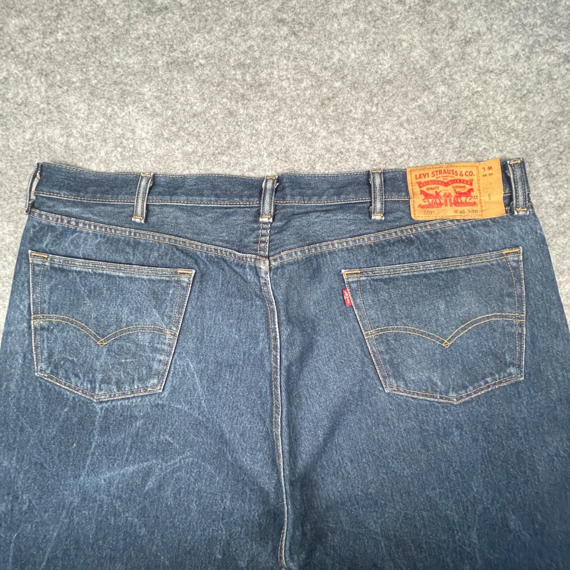 Levi's Men's 501 Straight Leg Jeans W46 L30 Classic Button Fly Denim Blue - Voodoo Jewelers