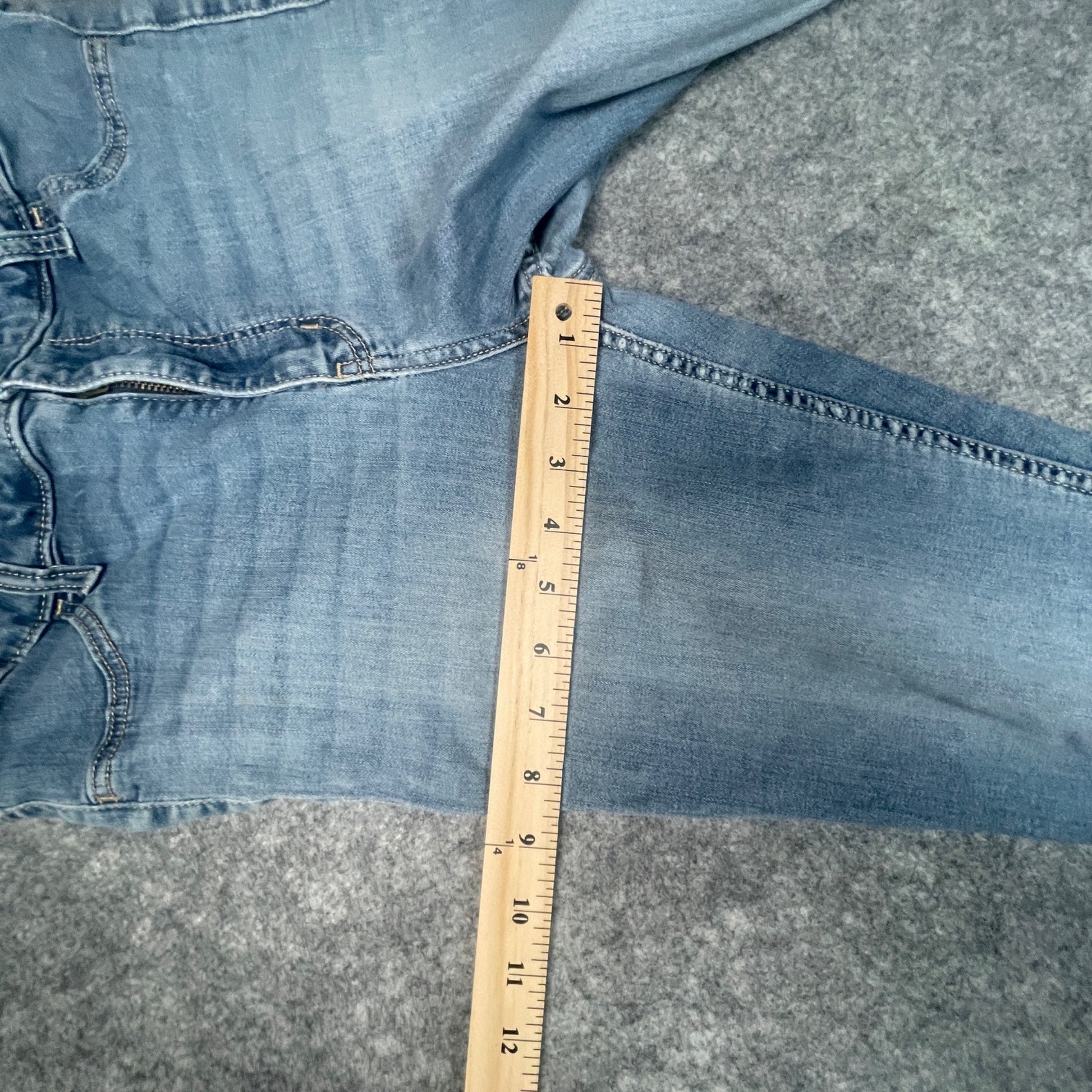 Hollister High-Rise Jean Leggings Womens Size 12R Stretch Light Wash Blue - Voodoo Jewelers