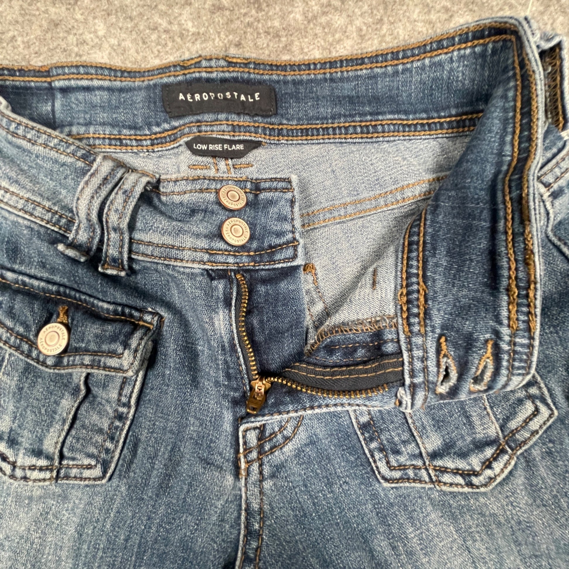 Aeropostale Womens Low Rise Flare Jeans 00 Reg Comfortable Stylish Denim - Voodoo Jewelers