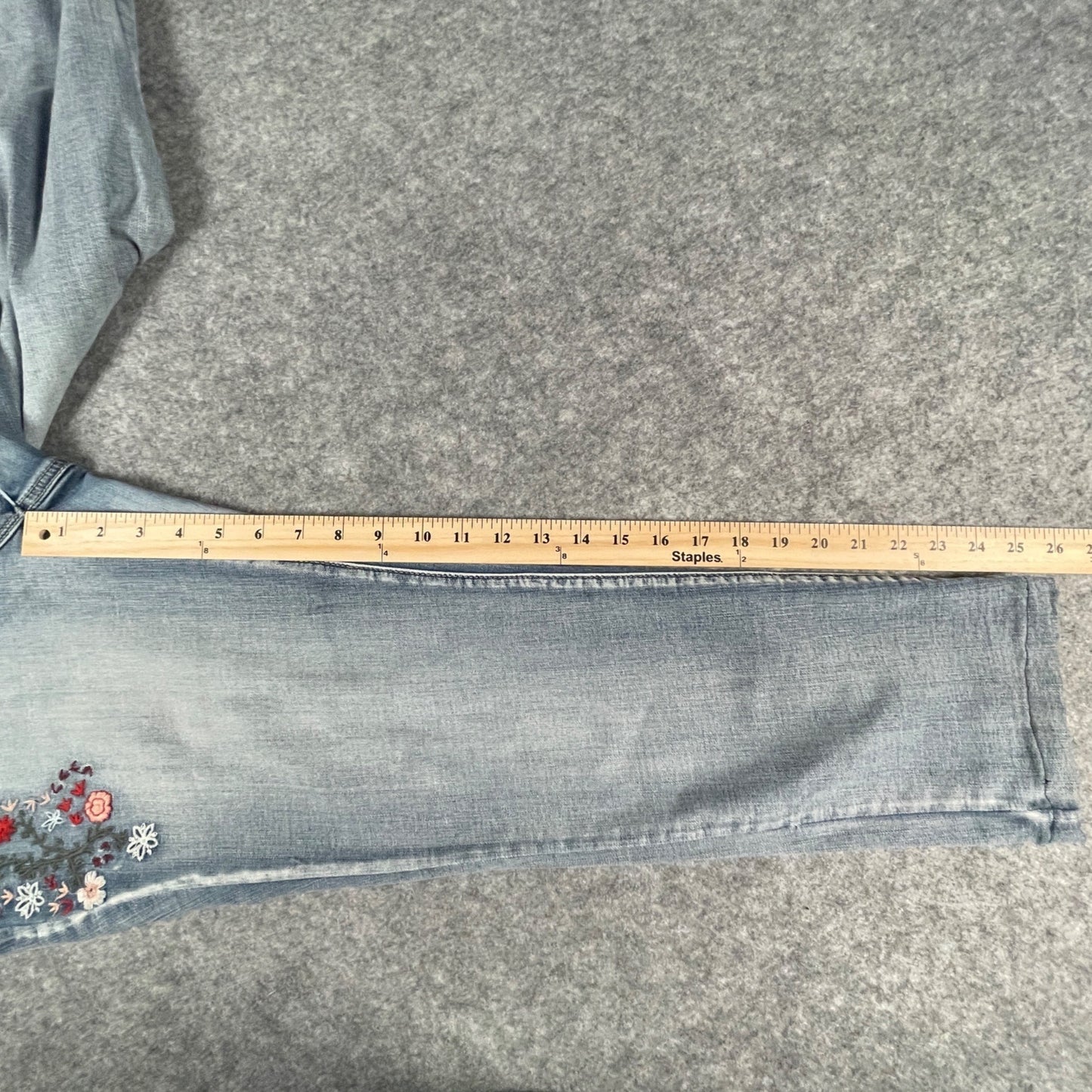 Women's Jeans Size 14 Embroidered Skinny Floral Light Earl Denim Casual Wear - Voodoo Jewelers